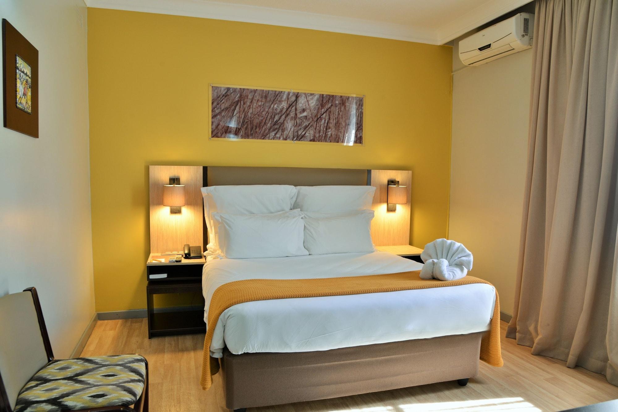 Cresta Oasis Hotel Χαράρε Εξωτερικό φωτογραφία