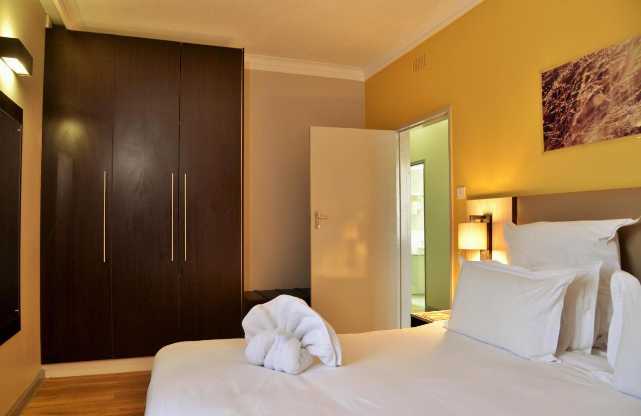 Cresta Oasis Hotel Χαράρε Εξωτερικό φωτογραφία